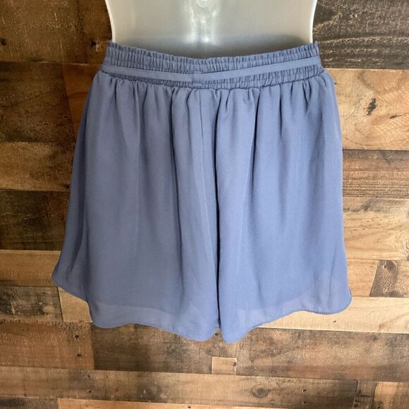 She + Sky Shorts Blue Flowy Sheer Overlay Pull On Elastic Waist Belt Size Medium - Picture 7 of 9